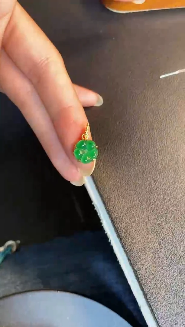 吊坠(不含链)银S925镶嵌翡翠1