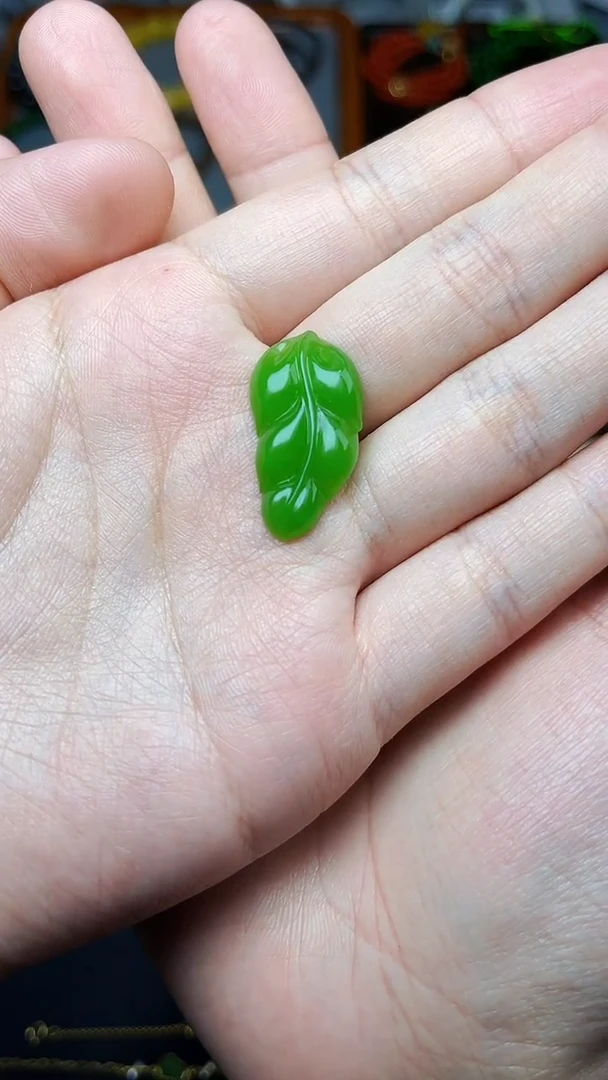 颈饰未镶嵌和田玉拂***༅叶子 06