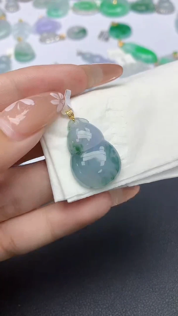 颈饰18K金镶嵌翡翠a货假一赔三支持复检百元上9元证书费自理