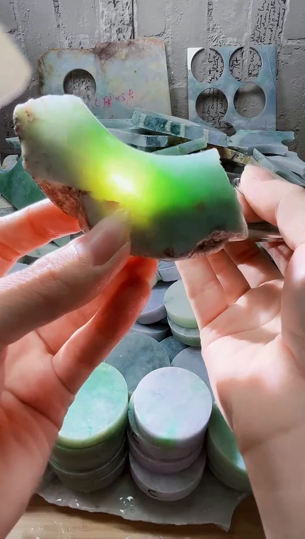 裸石翡翠天然翡翠A货 南 319