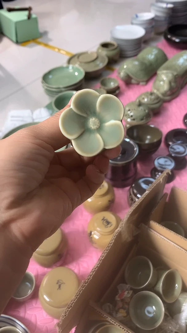 耀州窑梅花盖致一只