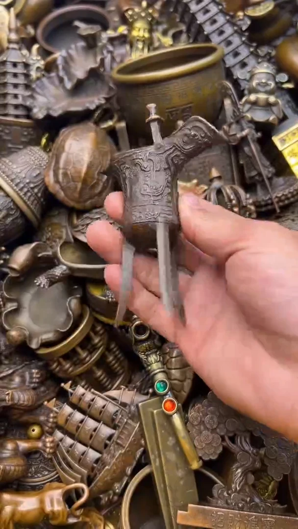 精美铜器，点击下单