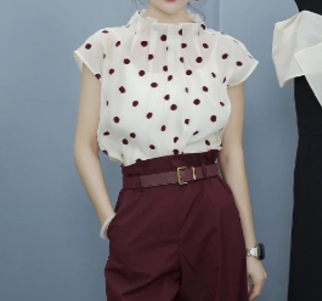 25迪家夏季新款百搭波点上衣-Y566897