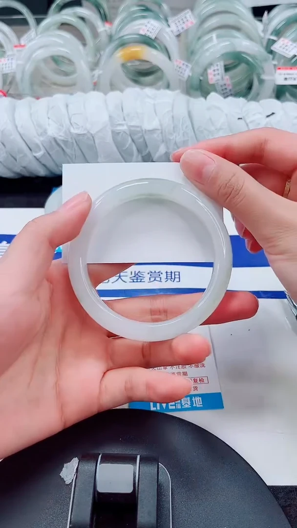 未镶嵌手镯石英质玉171-59/60