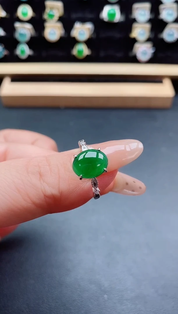 银S925镶嵌戒指翡翠1