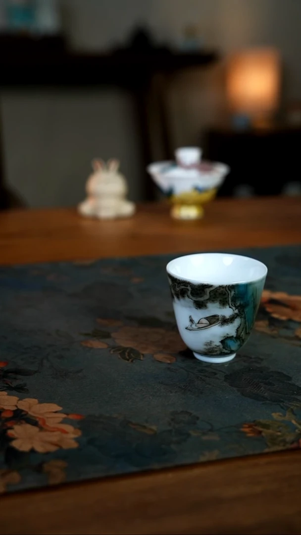 陶瓷一一一五-二三七