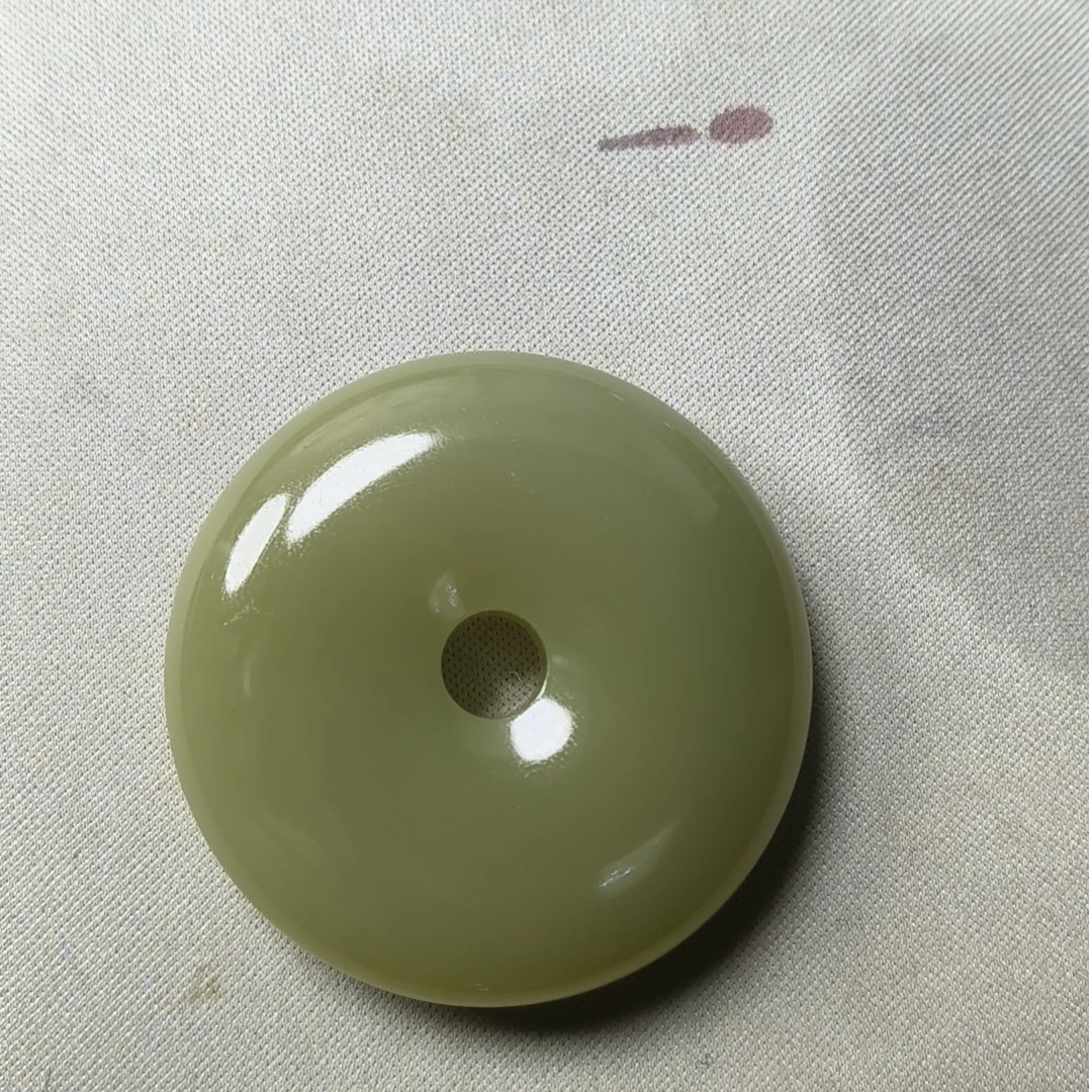 【世仰甄选】格尔木湖水绿平安扣