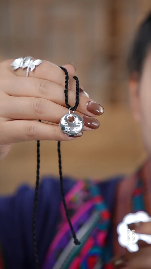 珐琅足银小福袋吊坠