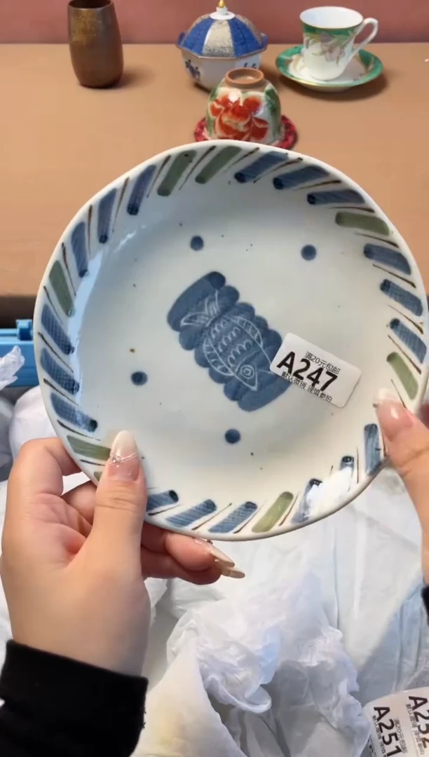 瓷片ღ****࿐瓷器瓷器A247