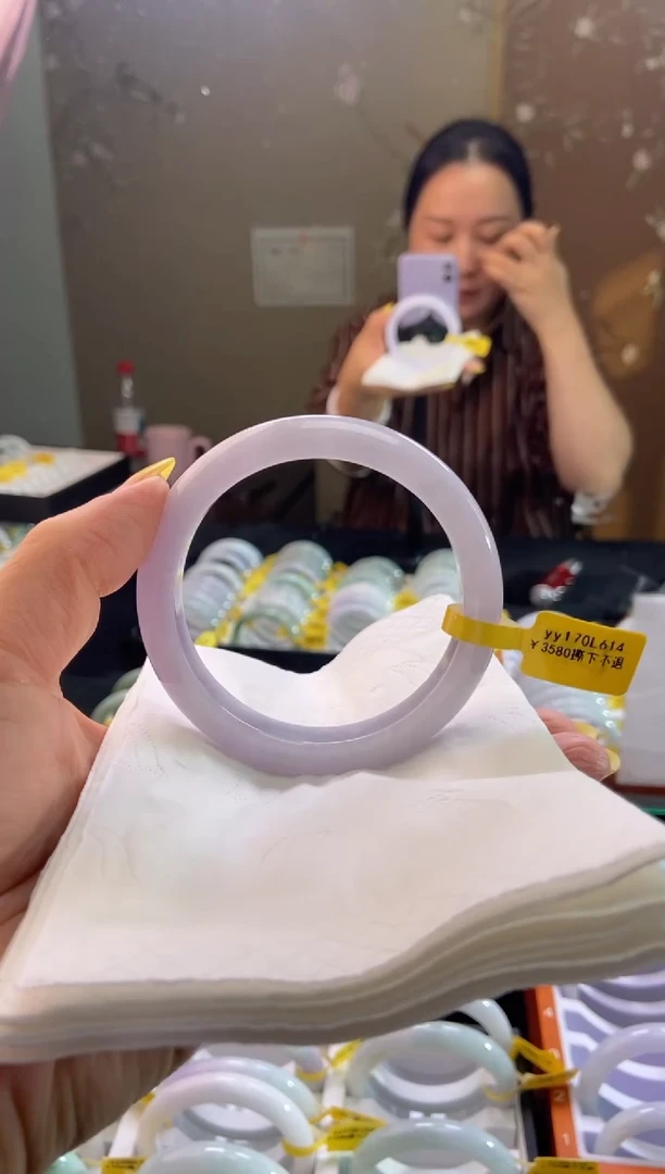 未镶嵌手镯翡翠61.5圈口d