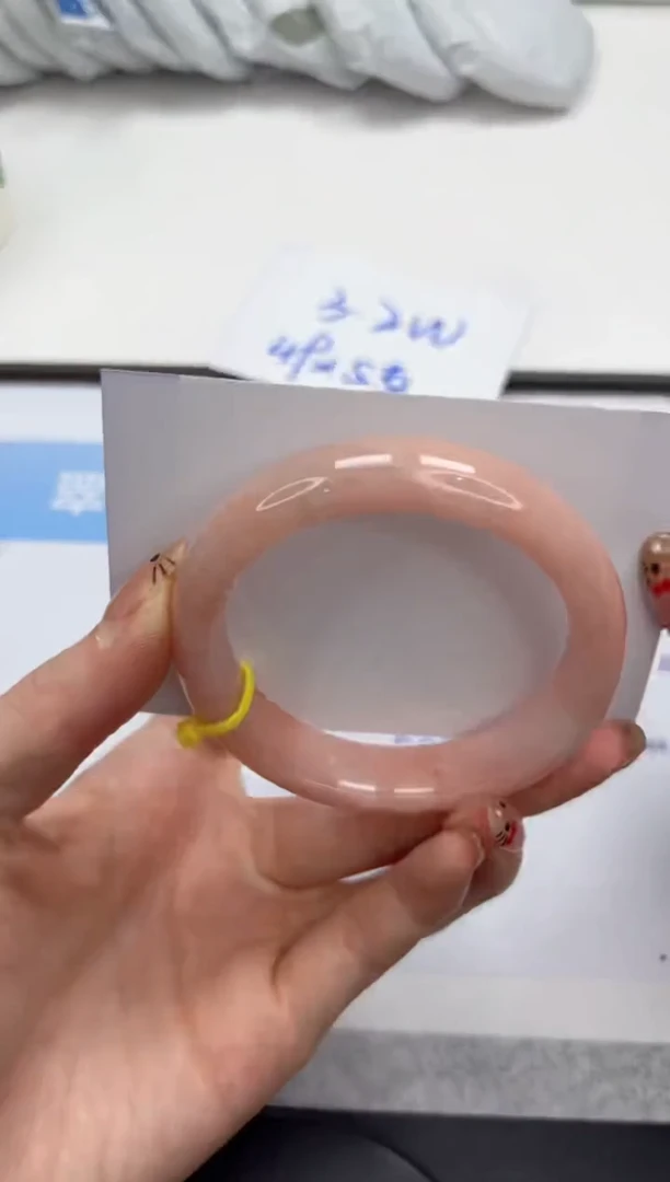 未镶嵌手镯石英质玉V343-55.6