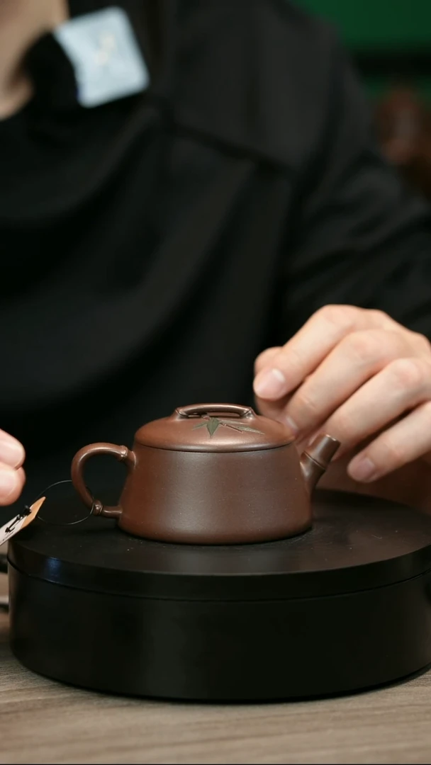 茶壶紫砂等**等H2377周卓琴贴叶竹瓢