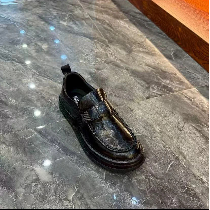 新款高品质男士全皮面休闲百搭男鞋