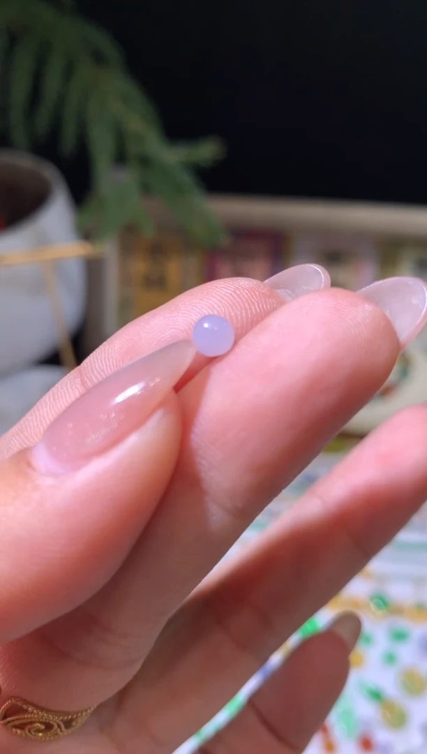 未镶嵌定制翡翠4.4卡珠子