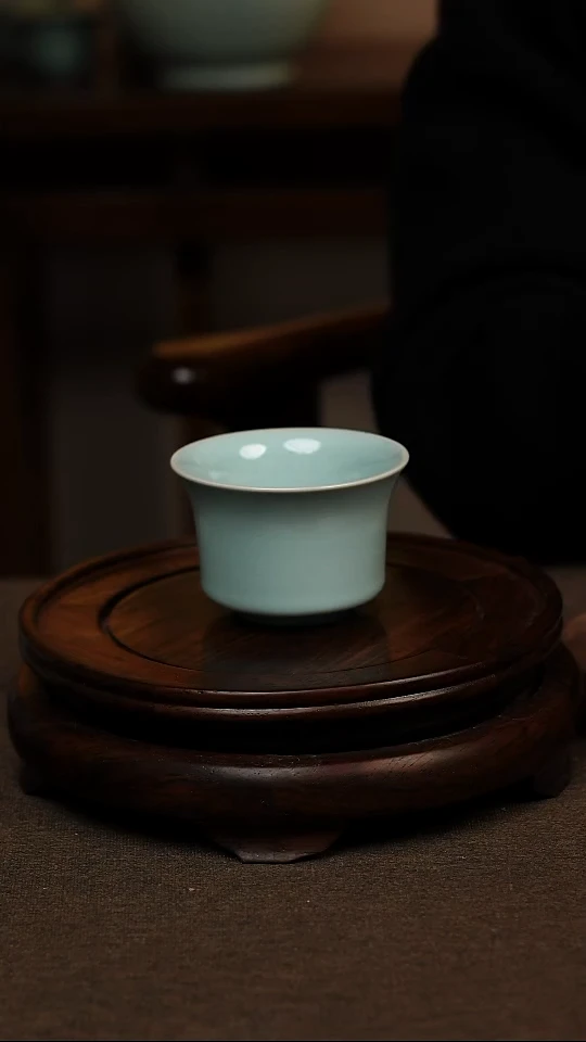 瓷片天青色全手工马蹄杯80ml微瑕不带礼盒