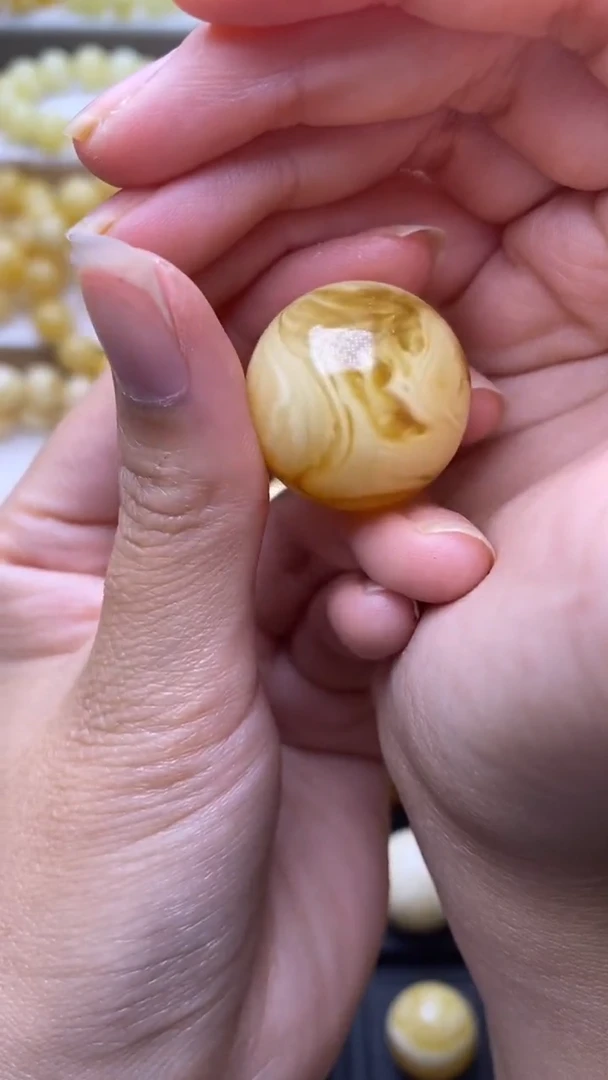 未镶嵌琥珀裸石蜜蜡.27