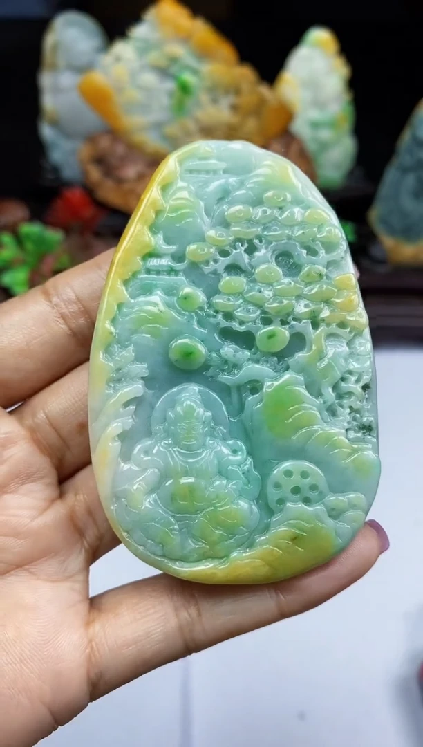 【闪购商品】翡翠颈饰未镶嵌翡翠A货