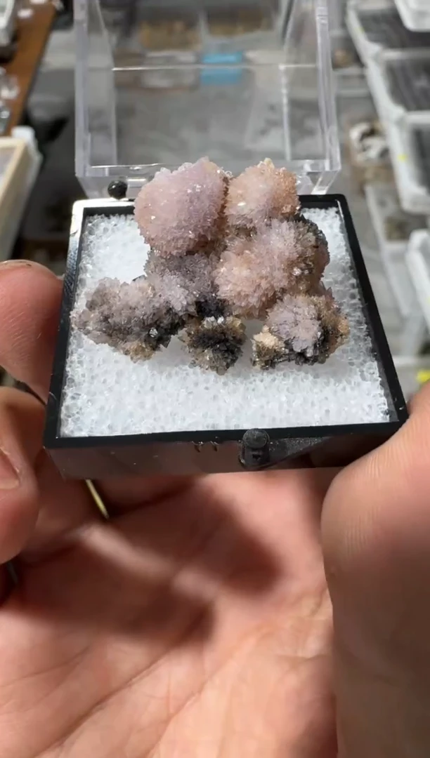 月下珠宝严选矿物