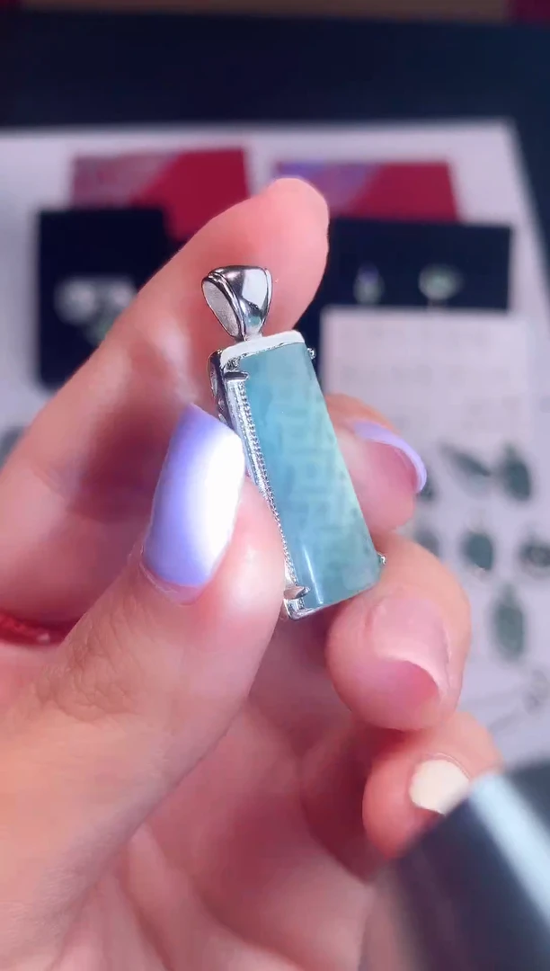 颈饰未镶嵌翡翠0芹0翡翠珠宝768