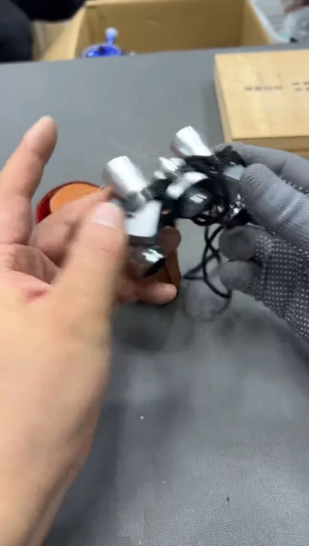 金属郭*工艺品小四孤品收藏