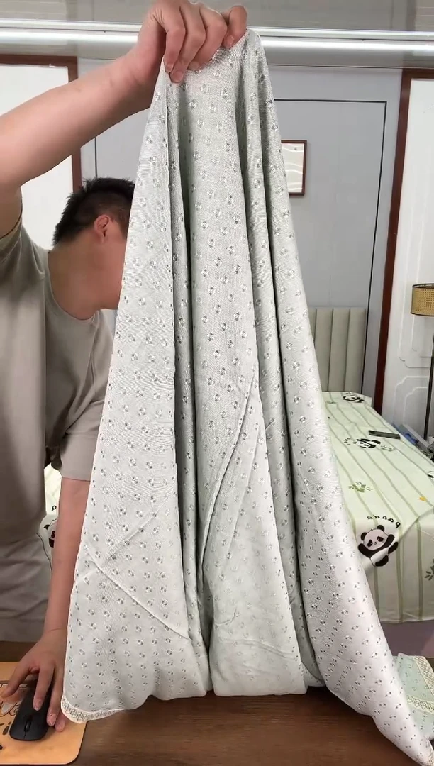 再生纤维素纤维色织竹纤维毛巾被150*200cm