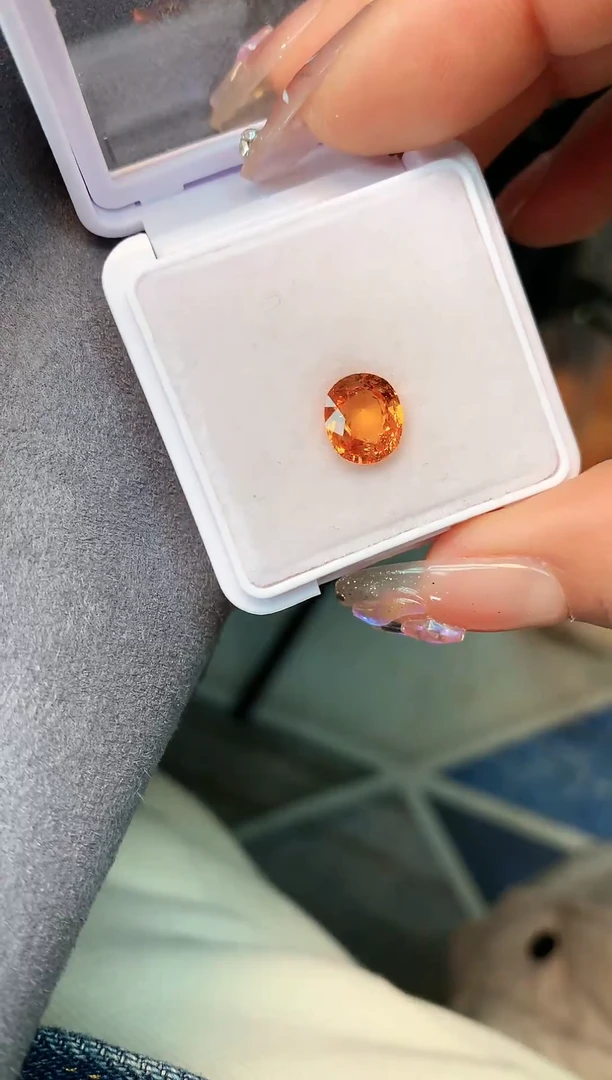 【闪购商品】石榴石（芬达石）耳饰未镶嵌2.96克拉