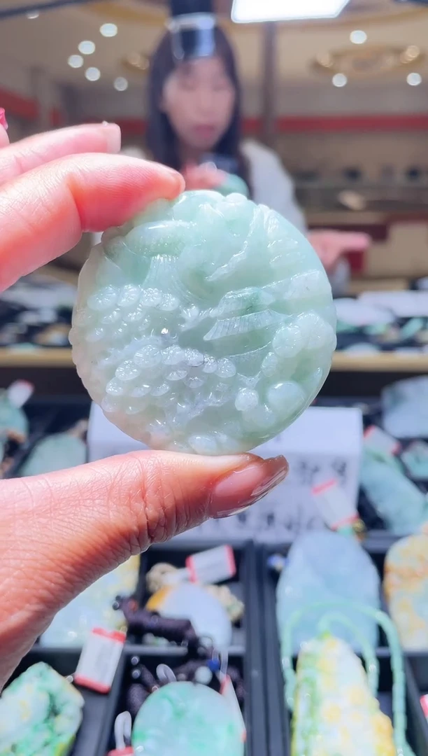 【闪购商品】翡翠颈饰未镶嵌天然缅甸翡翠A货