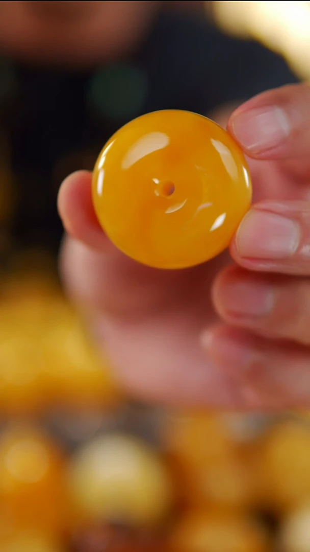 裸石琥珀未镶嵌焦皮料平安扣25