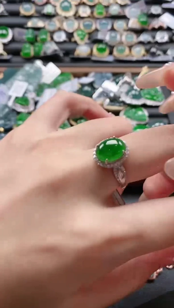 【闪购商品】翡翠戒指银S925镶嵌51511
