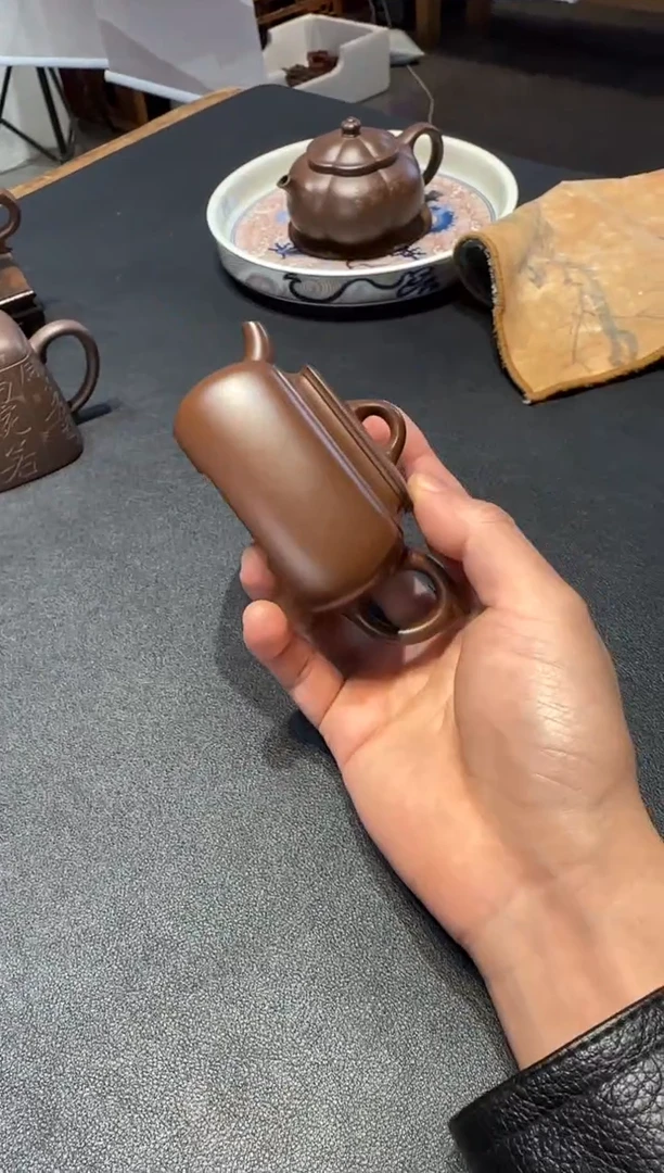 茶壶紫砂ە****谓长四方 紫砂壶