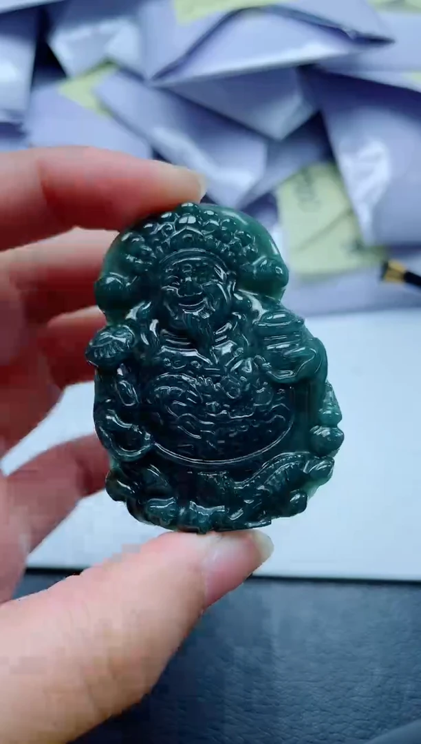 翡翠未镶嵌颈饰多样性发货随机一件发货