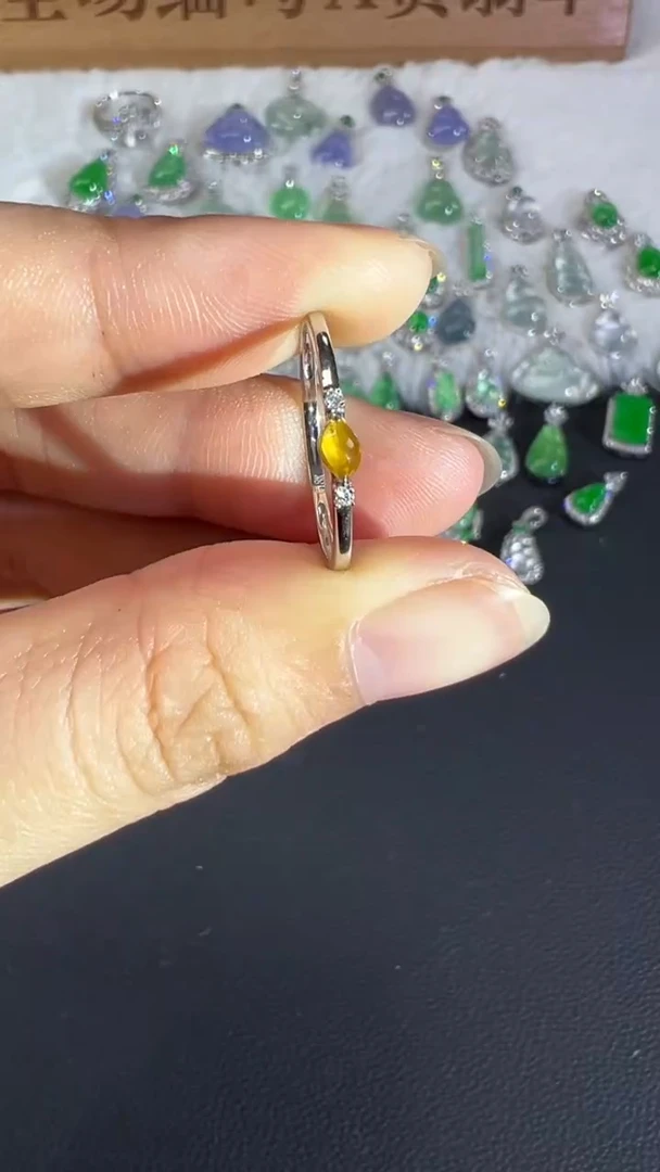 18K金镶嵌戒指翡翠A67|980