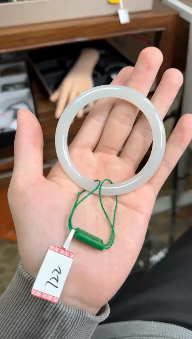 未镶嵌手镯和田玉58