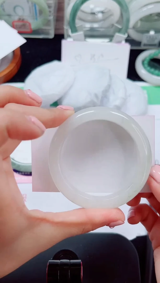 未镶嵌手镯石英质玉101-52/53