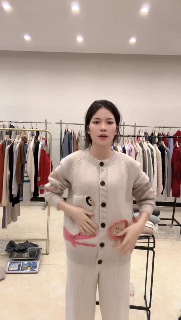 秋季上新 MORO、纱线开衫