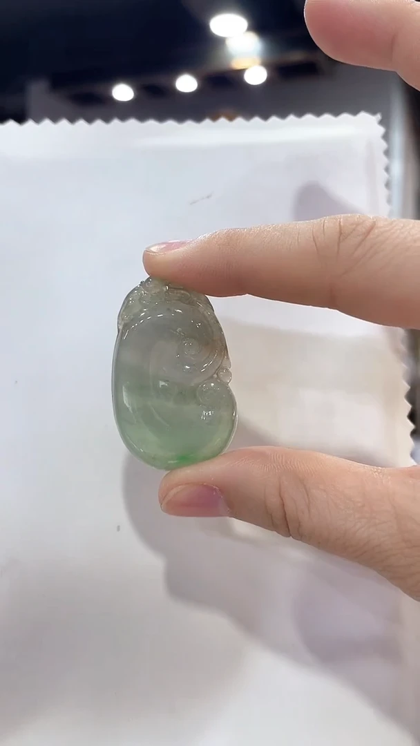 吊坠(不含链)未镶嵌翡翠99