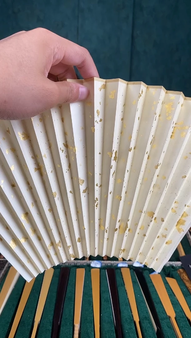 扇子片金鱼籽金老矾面共三张