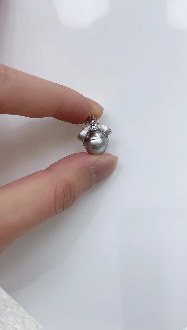 【闪购商品】海水珍珠颈饰银S925镶嵌海水珍珠吊坠