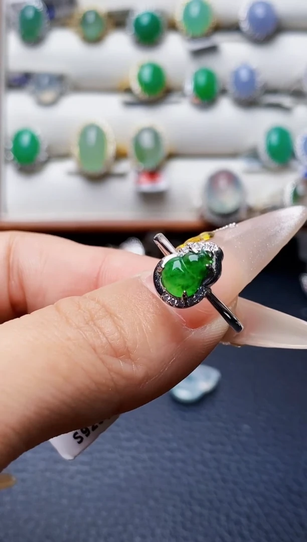 银S925镶嵌戒指翡翠4271