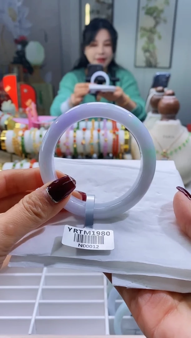 未镶嵌手镯翡翠28号57.5/12.4*8.9 N