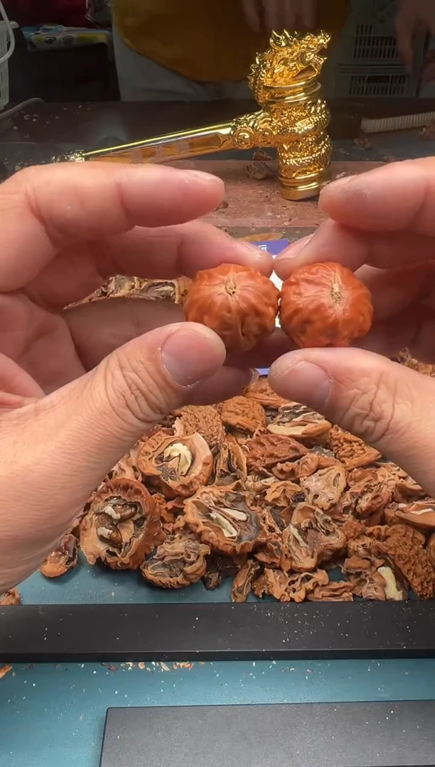 【闪购商品】文玩核桃把件雷龙文玩核桃小秋子26尺寸-45