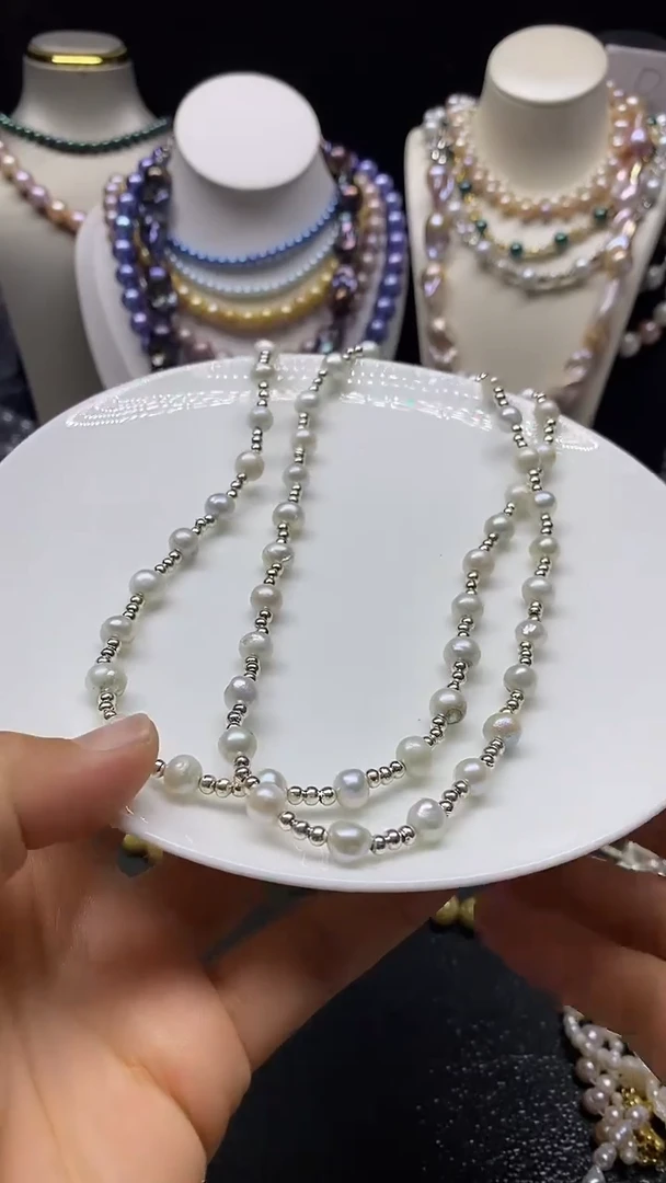 颈饰未镶嵌淡水珍珠多人