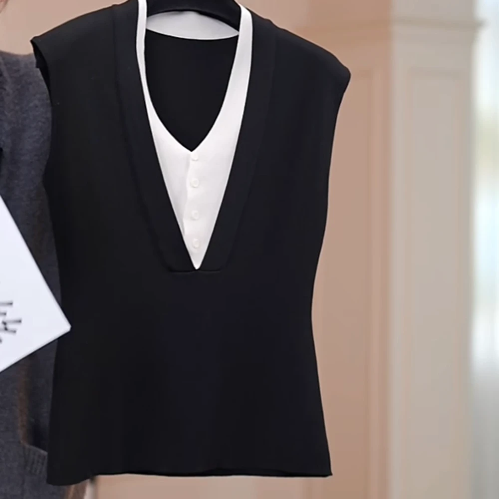 法式轻熟风V领拼色假两件针织衫女气质设计感修身上衣C5275