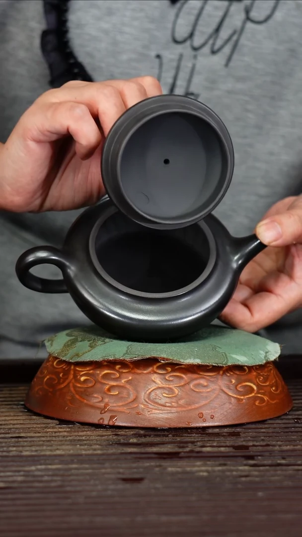 宜兴原矿紫砂壶茶壶宜兴原矿紫砂壶茶壶220C