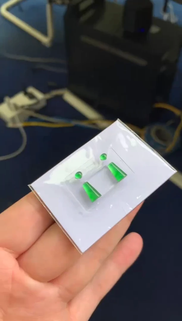 定制翡翠未镶嵌月*翡翠