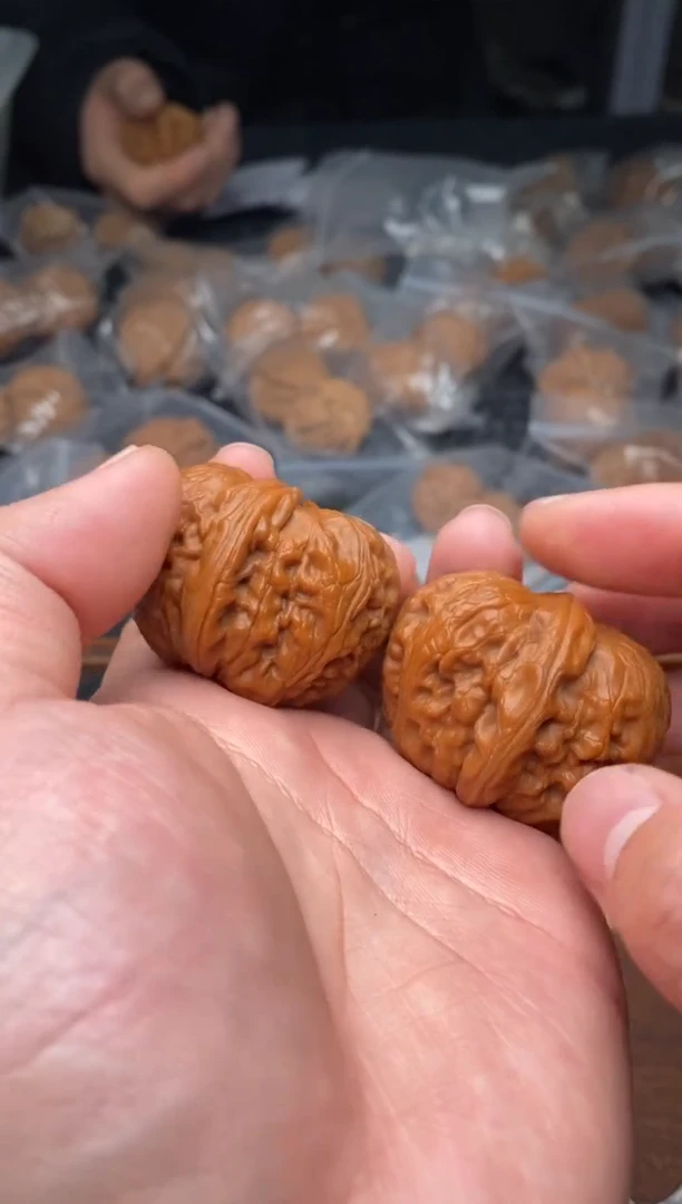 【闪购商品】文玩核桃把件G87号42尺元宝