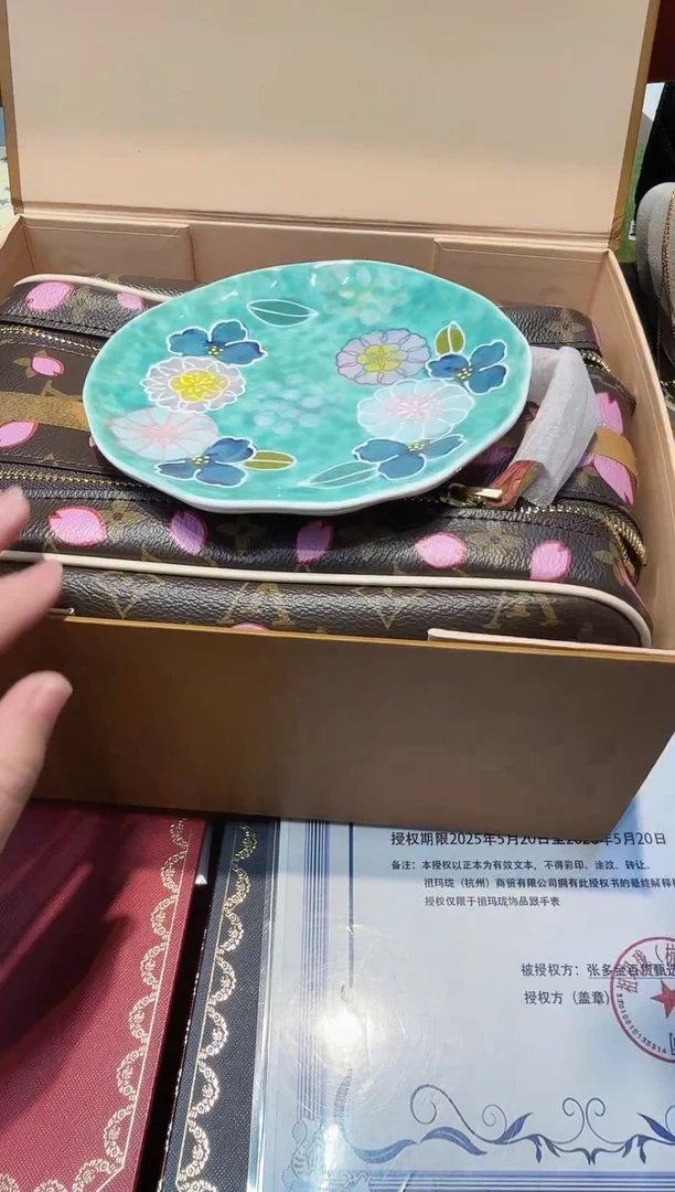 瓷片-----------008