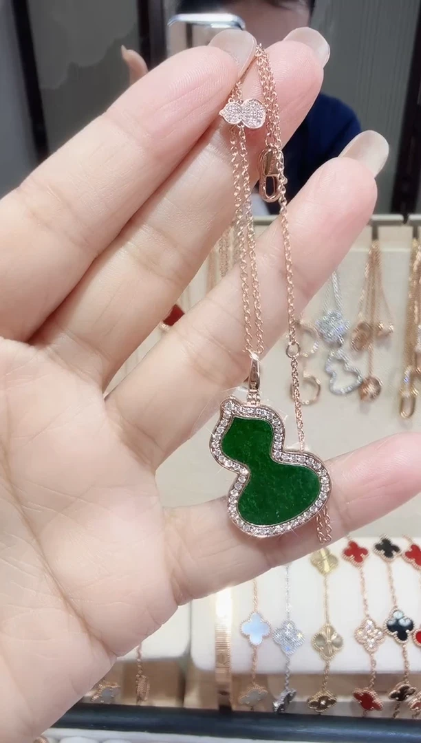 套链18K金镶嵌翡翠套链