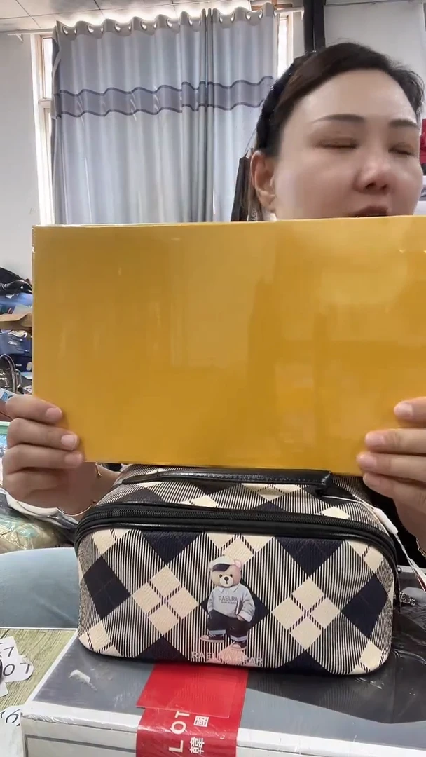 牦牛剖层皮革琪老板女包1号店超好看发图片款