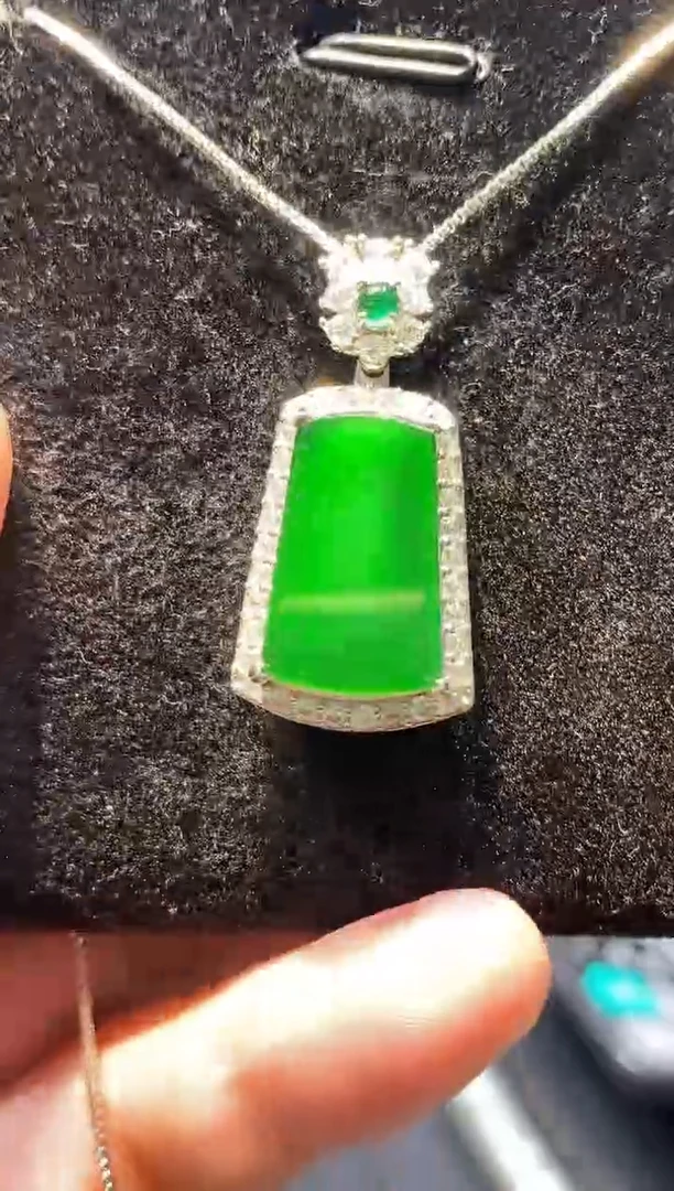 吊坠(不含链)未镶嵌翡翠多样性发货发其一